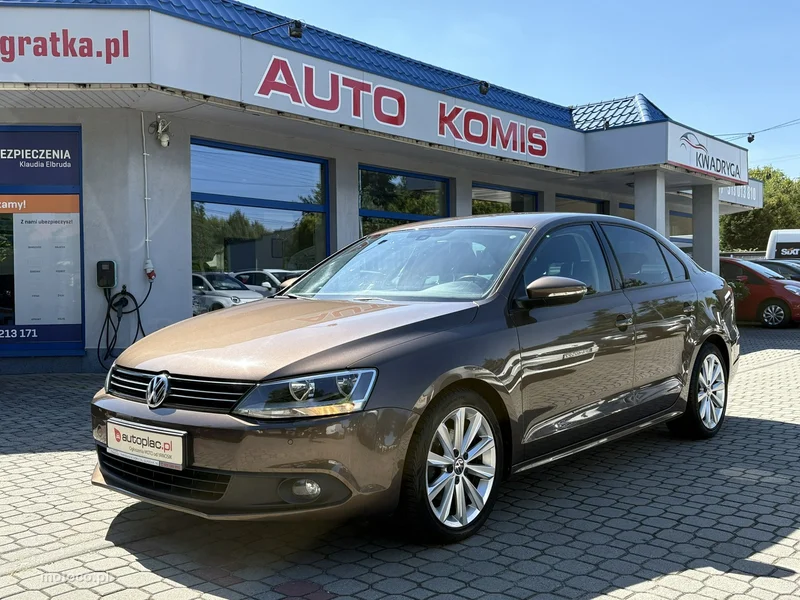Volkswagen Jetta VI 2