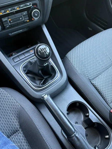 Volkswagen Jetta VI 25