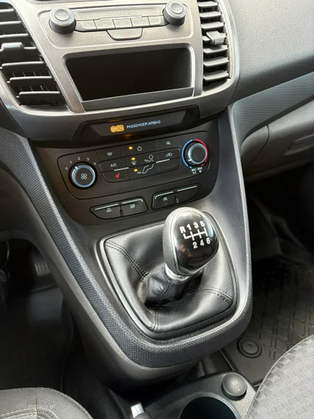 Ford Transit Connect 16