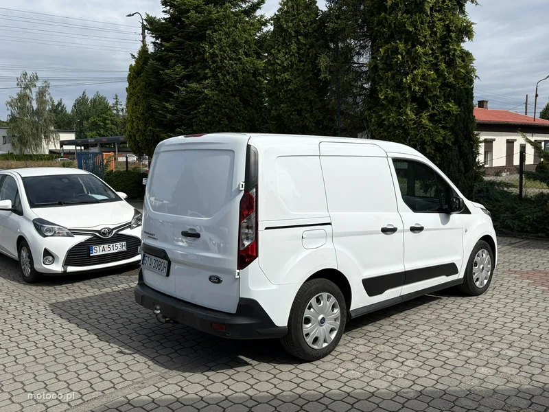 Ford Transit Connect 5