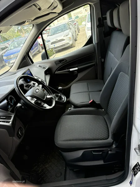 Ford Transit Connect 10