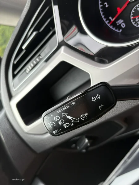 Volkswagen Touran 5T 25