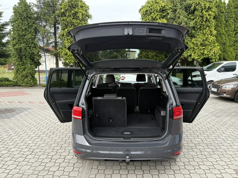 Volkswagen Touran 5T 28