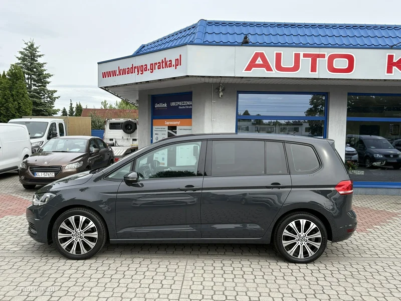 Volkswagen Touran 5T 9
