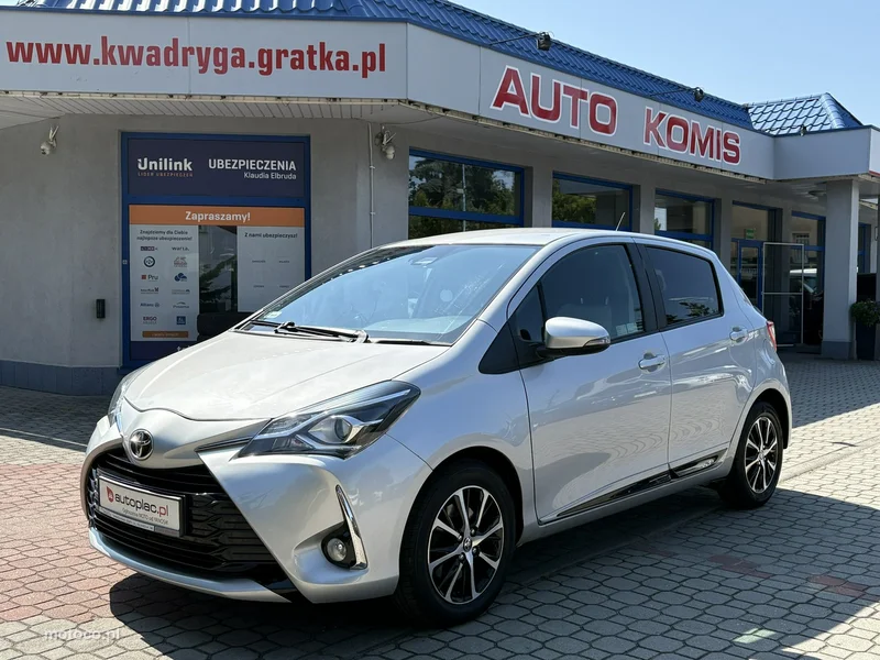 Toyota Yaris XP130 2