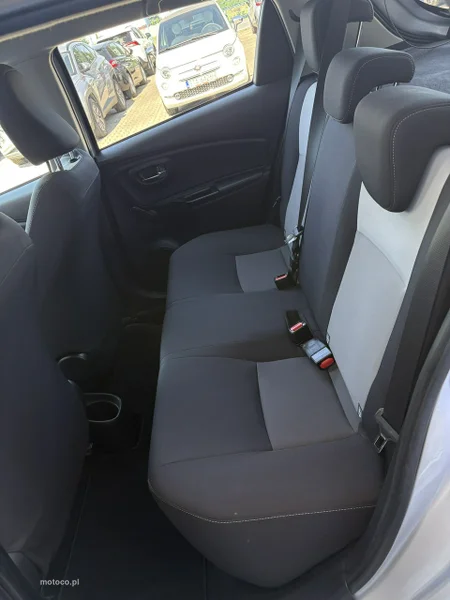 Toyota Yaris XP130 19
