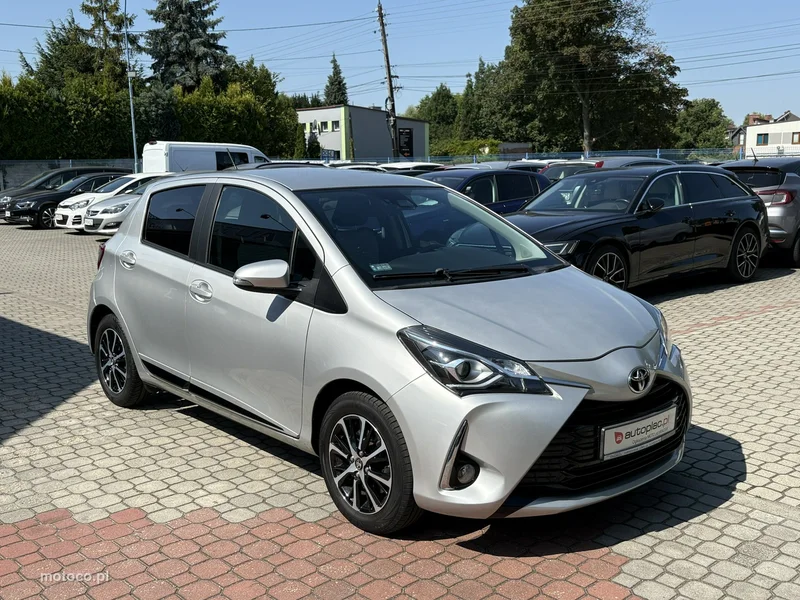 Toyota Yaris XP130 4