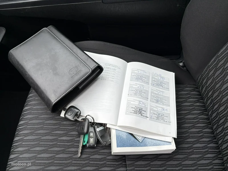 Toyota Yaris XP130 18
