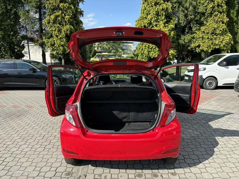 Toyota Yaris XP130 20