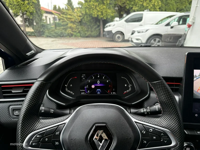 Renault Clio V 23