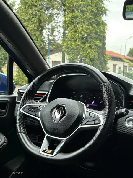 Renault Clio V 30