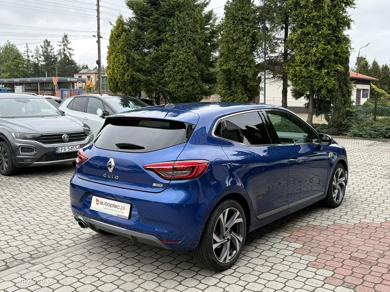 Renault Clio V 6