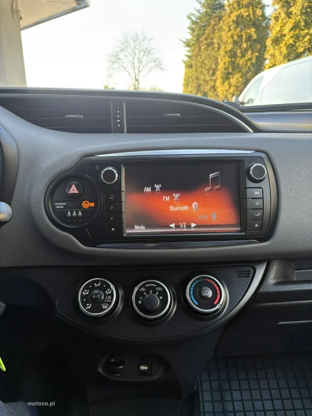 Toyota Yaris XP130 14