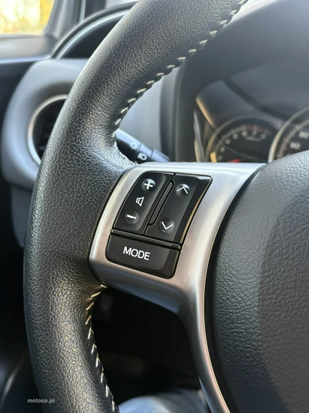 Toyota Yaris XP130 20
