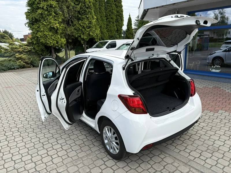 Toyota Yaris XP130 27