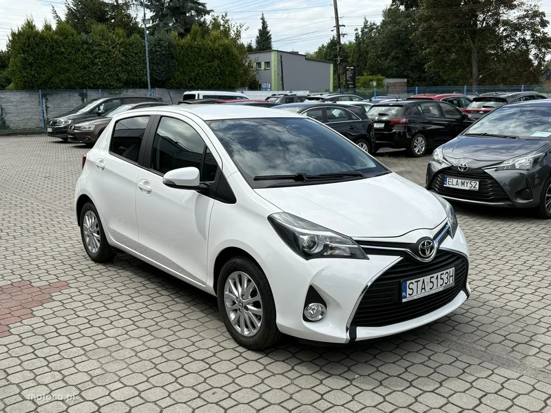 Toyota Yaris XP130 4