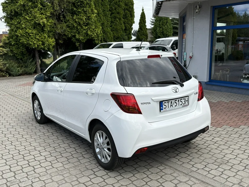 Toyota Yaris XP130 8