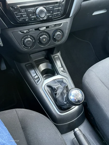 Peugeot 301 20