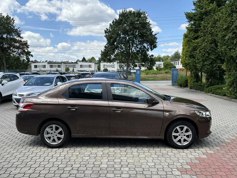 Peugeot 301 4