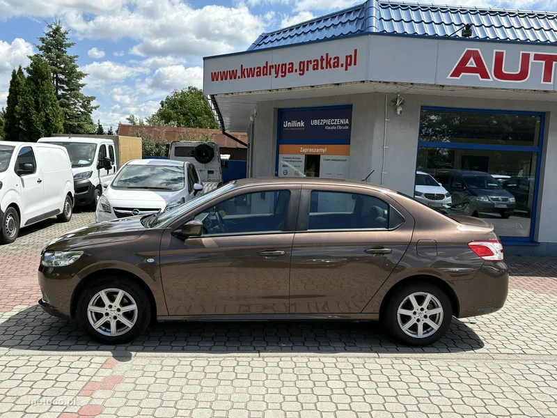 Peugeot 301 7