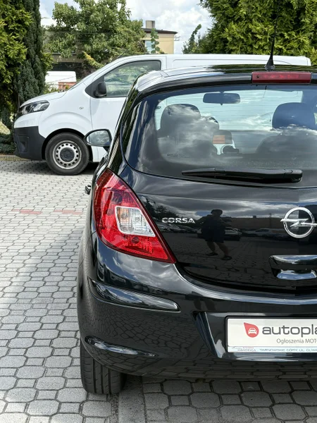 Opel Corsa D 27