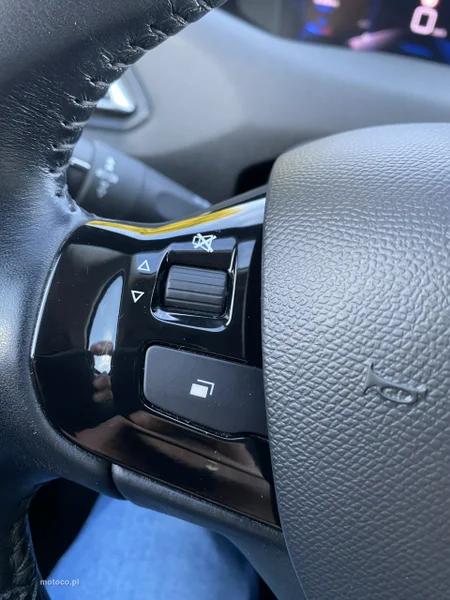 Peugeot 308 17