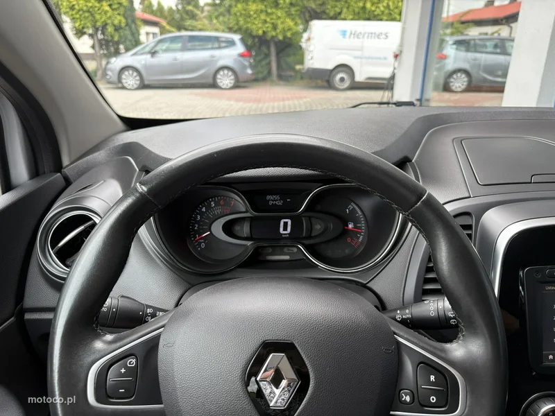 Renault Captur I 23