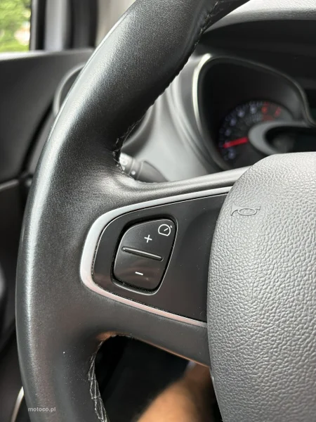 Renault Captur I 24