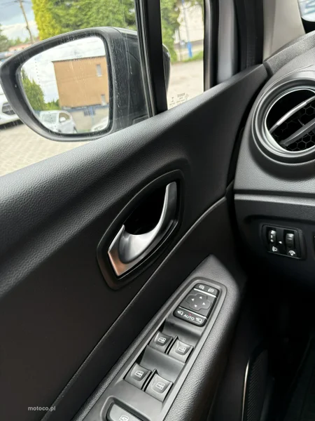 Renault Captur I 31