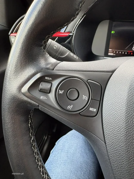 Opel Corsa F 21