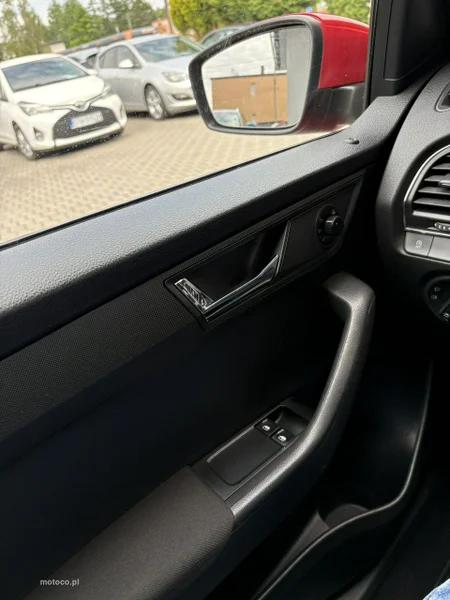 Skoda Fabia III 22