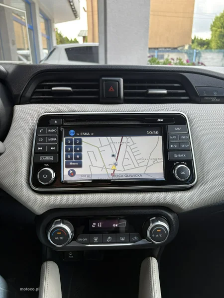 Nissan Micra 22