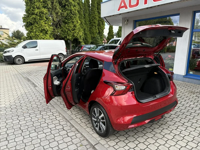 Nissan Micra 32