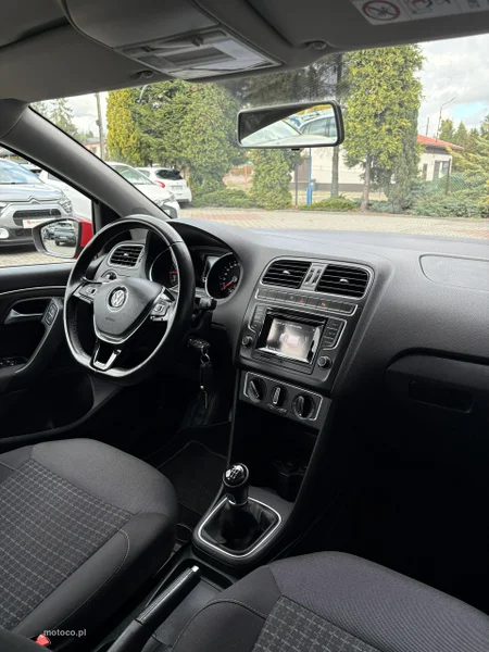 Volkswagen Polo VI AW 12