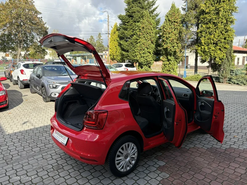 Volkswagen Polo VI AW 28