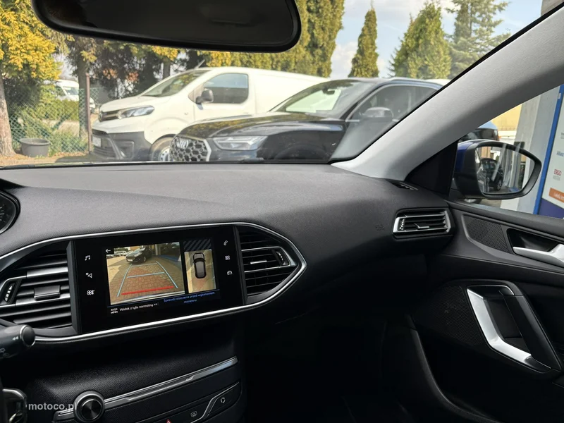 Peugeot 308 12