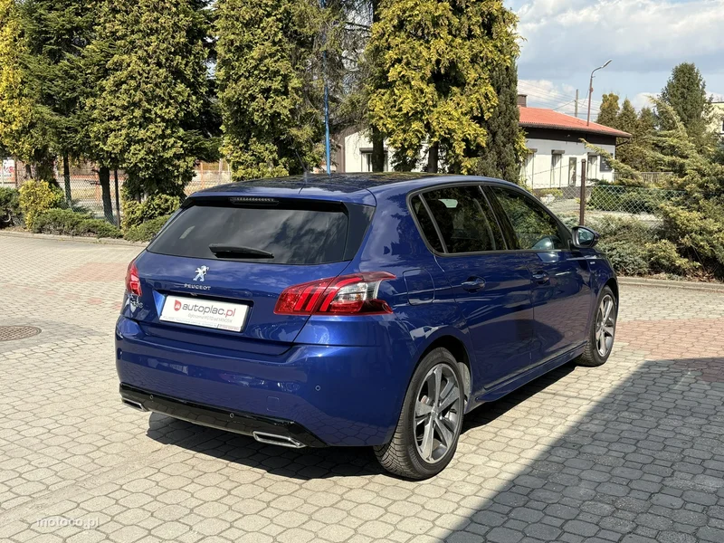 Peugeot 308 4
