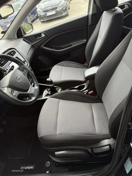 Hyundai i20 17