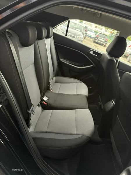 Hyundai i20 19