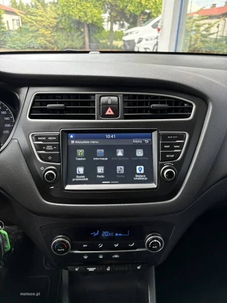 Hyundai i20 26
