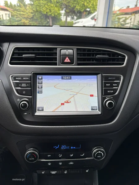 Hyundai i20 27