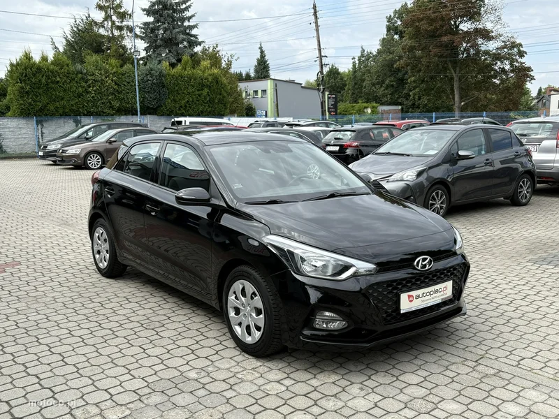 Hyundai i20 4