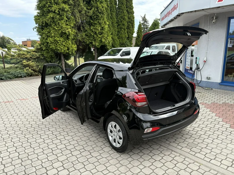 Hyundai i20 37
