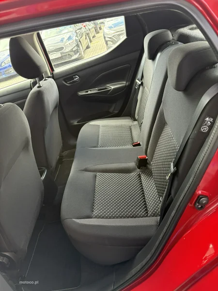 Nissan Micra 17