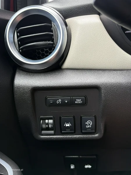 Nissan Micra 27