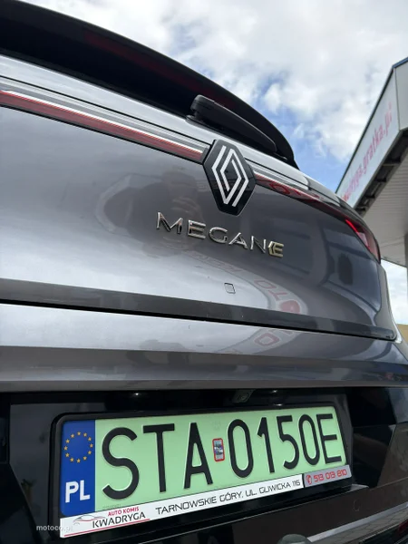 Renault Megane IV 13