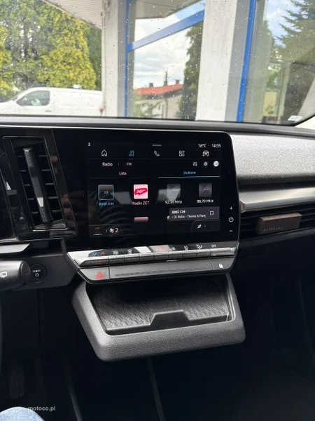Renault Megane IV 21