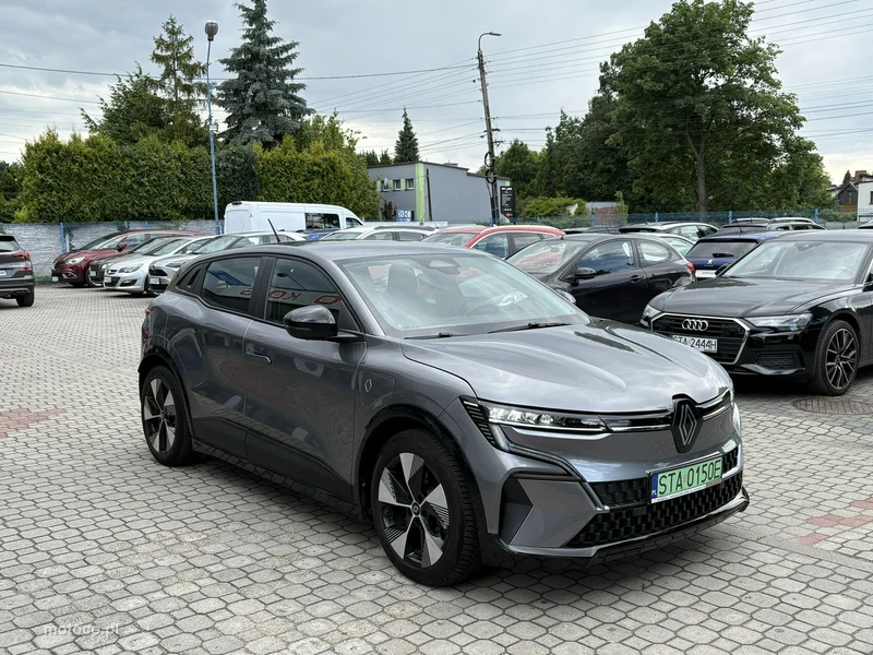 Renault Megane IV 4