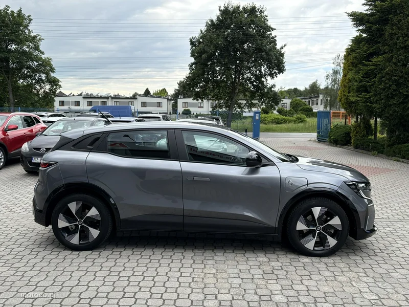 Renault Megane IV 5