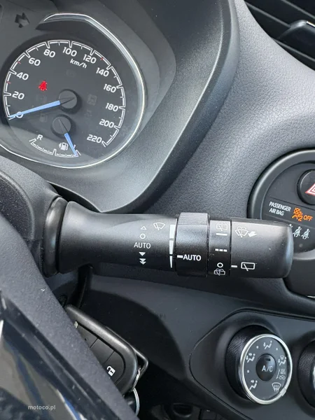 Toyota Yaris XP130 24